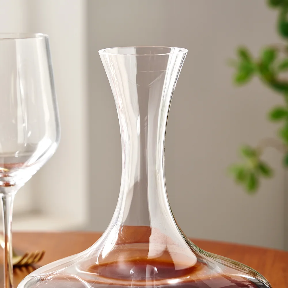 137-lucent-decanter–1.jpg