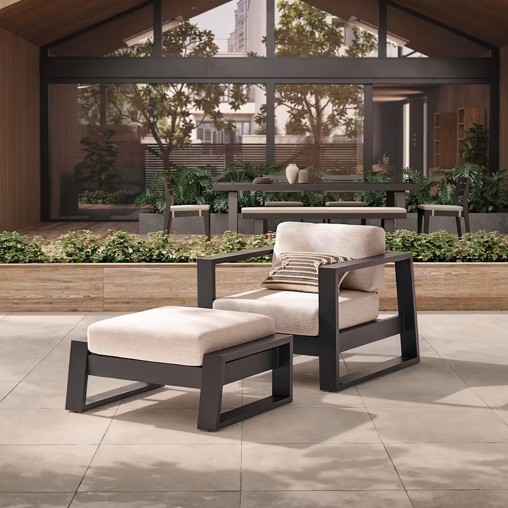 Rio Outdoor Lounge Chair & Ottoman Set