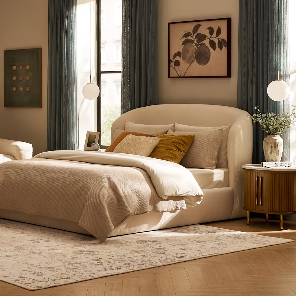 148-auburn-performance-boucl-storage-bed–1.webp