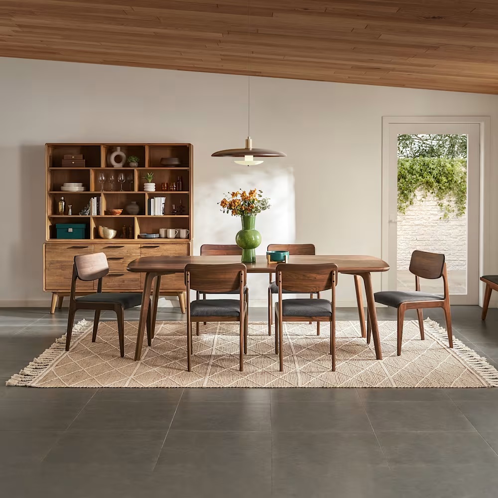 214-vincent-dining-table-walnut–1.jpg
