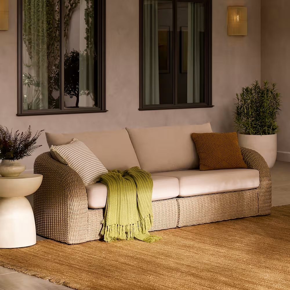 224-lorna-outdoor-sofa–1.jpg