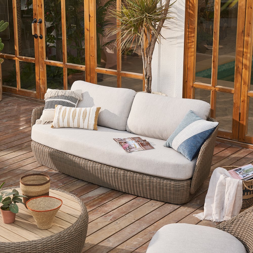 229-malta-outdoor-loveseat–1.jpg