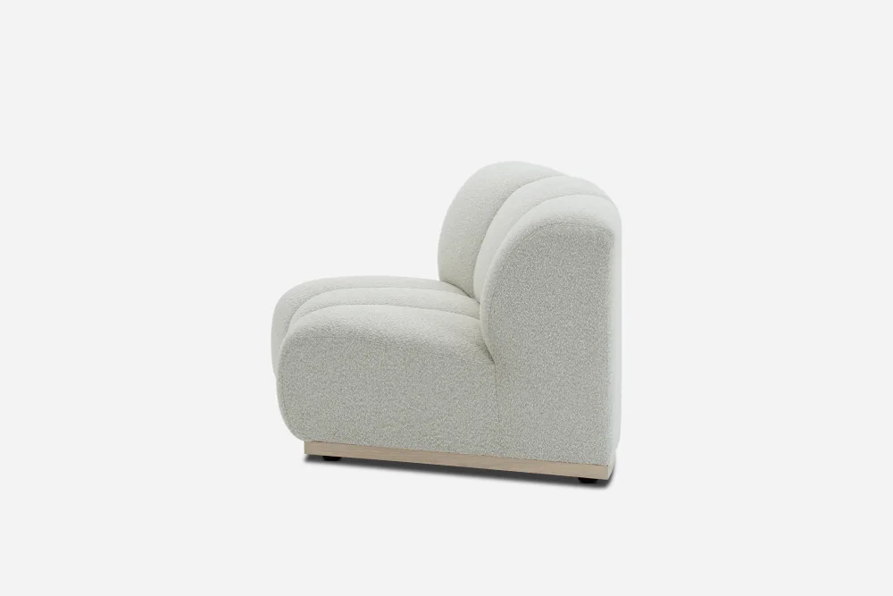 245-marlow-performance-boucl-wedge-sofa–1.webp