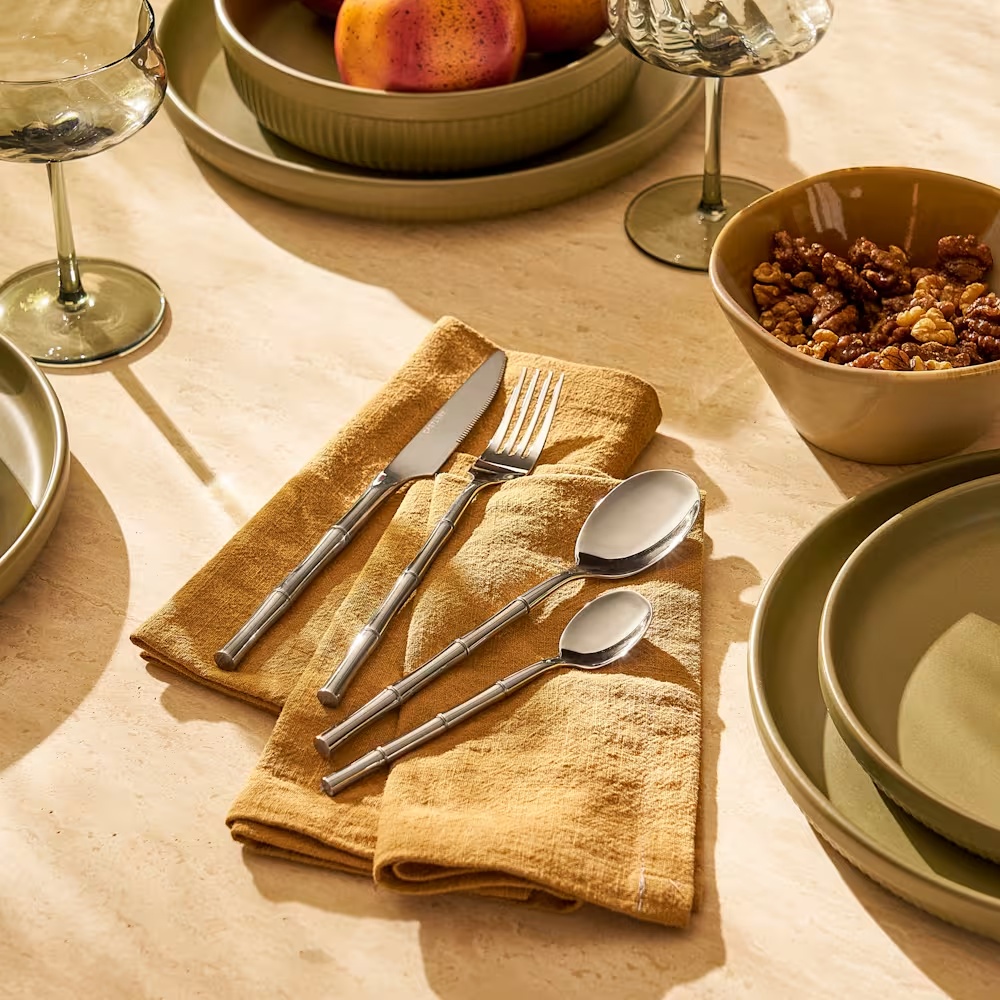 26-kai-16-piece-cutlery-set–1.webp