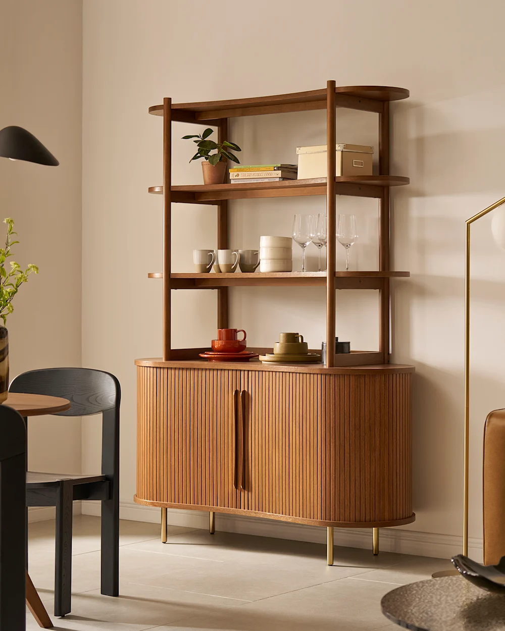 490-harper-small-sideboard-with-hutch–1.webp