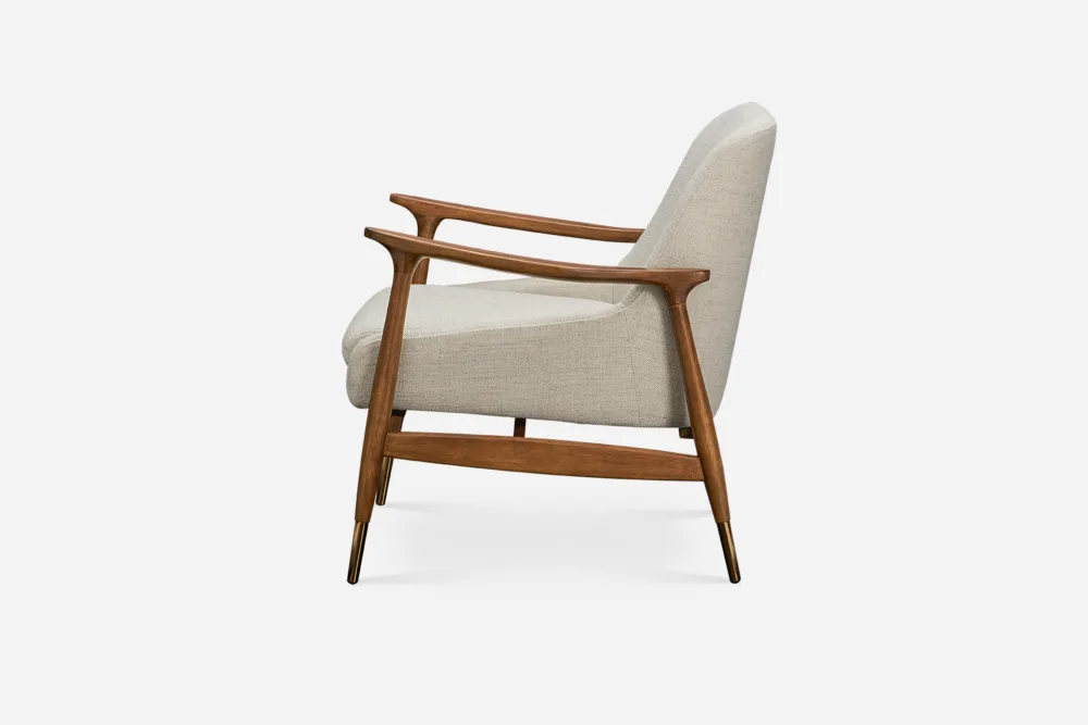 520-desmond-armchair–1.jpg