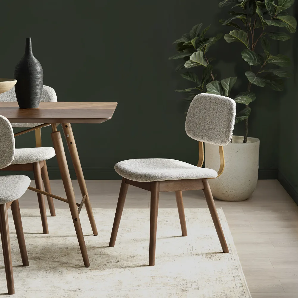 636-lily-chair–1.jpg