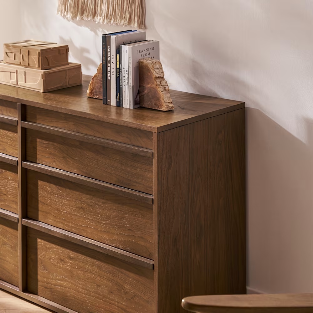 693-joseph-6-drawer-dresser–1.webp