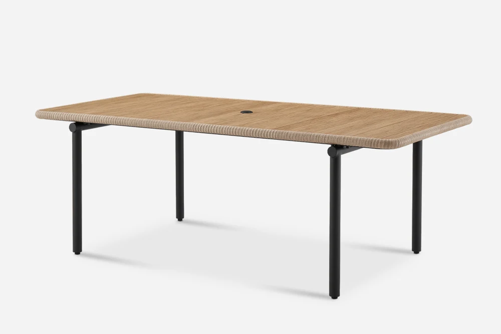 71-sierra-outdoor-dining-table–1.webp