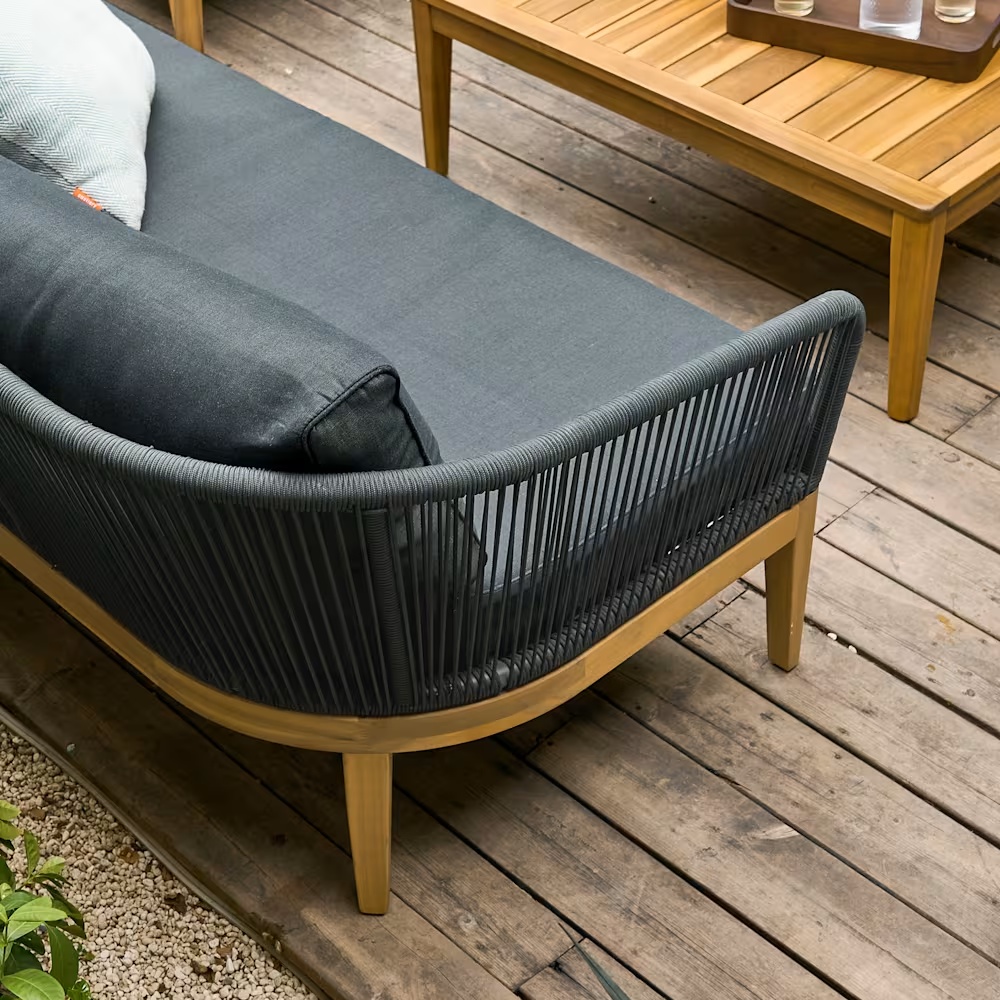 715-maui-outdoor-loveseat-2-lounge-chairs-table-set–1.webp