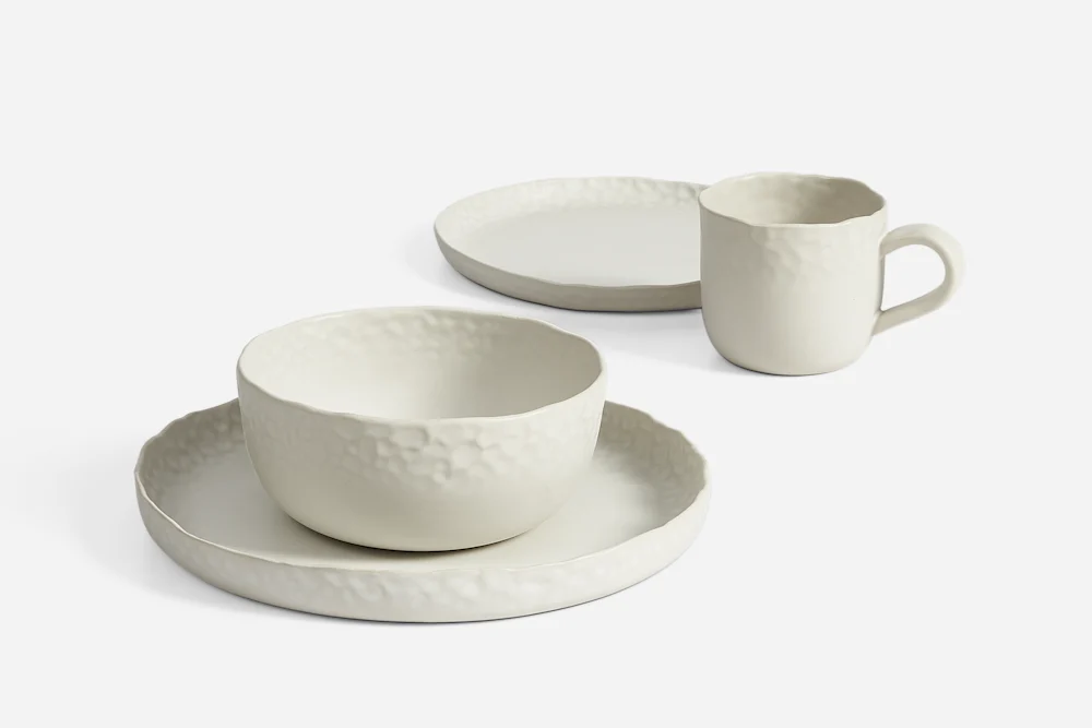 Olivia 4-Piece Dinnerware Set 