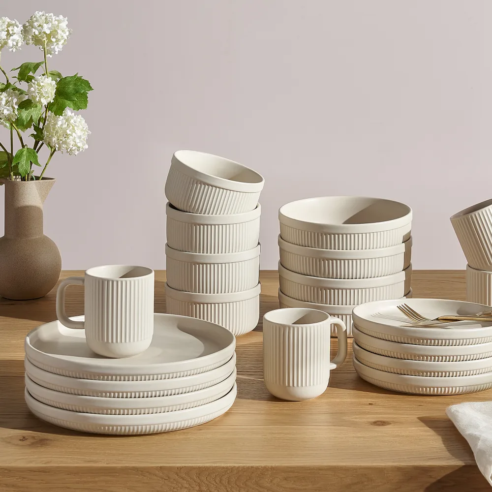 Evelyn 20-Piece Dinnerware Set