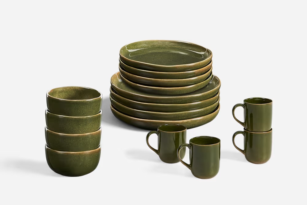 Renoir 16-Piece Dinnerware Set 